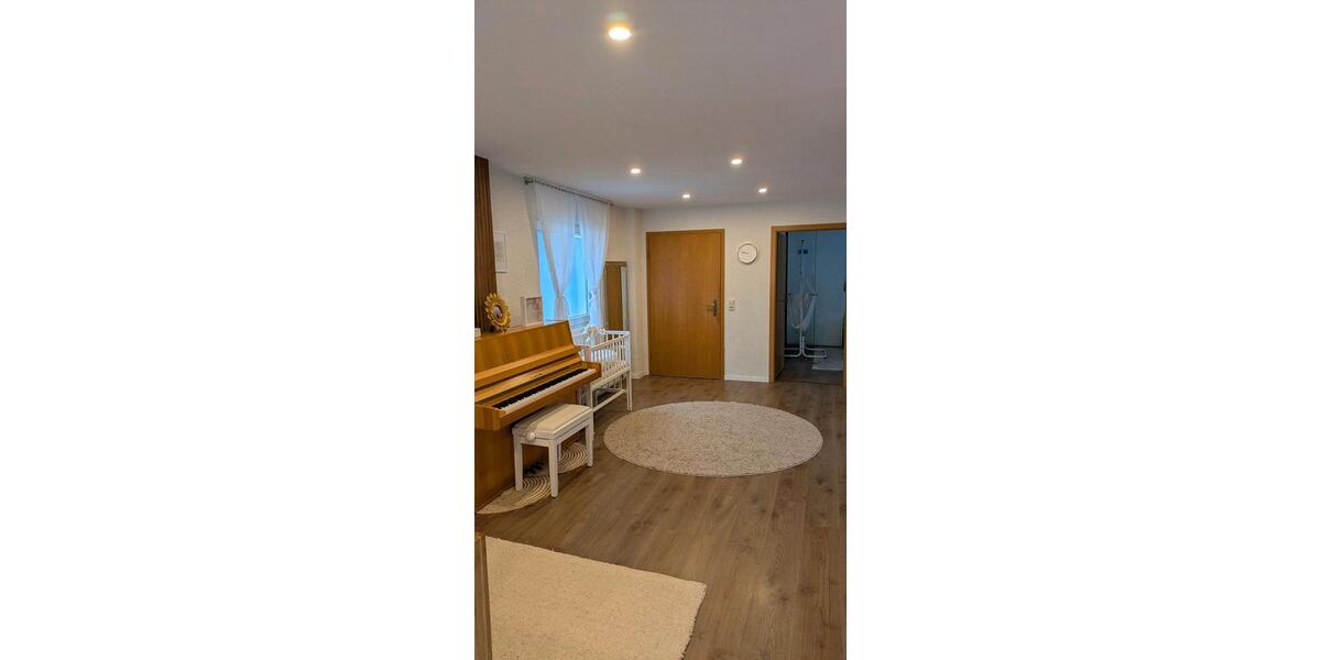 Etagenwohnung Lüdenscheid Staberg - 2.5 Zimmer, 68 m&sup2;, 120.000&euro; | Angebot:26789613