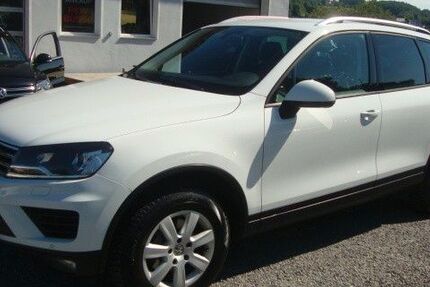 VW Touareg 278.000 km 8.990 &euro; Engelskirchen-Loope 51766
