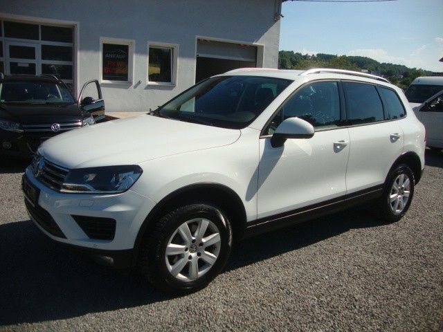 VW Touareg 278.000 km 8.990 &euro; Engelskirchen-Loope 51766