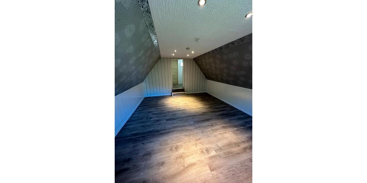 Mehrfamilienhaus, Wohnhaus Gummersbach Hepel - 8 Zimmer, 170 m&sup2;, 400.000&euro; | Angebot:27517794