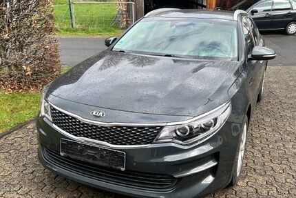 Kia Optima 158.866 km 7.990 &euro; Much 53804