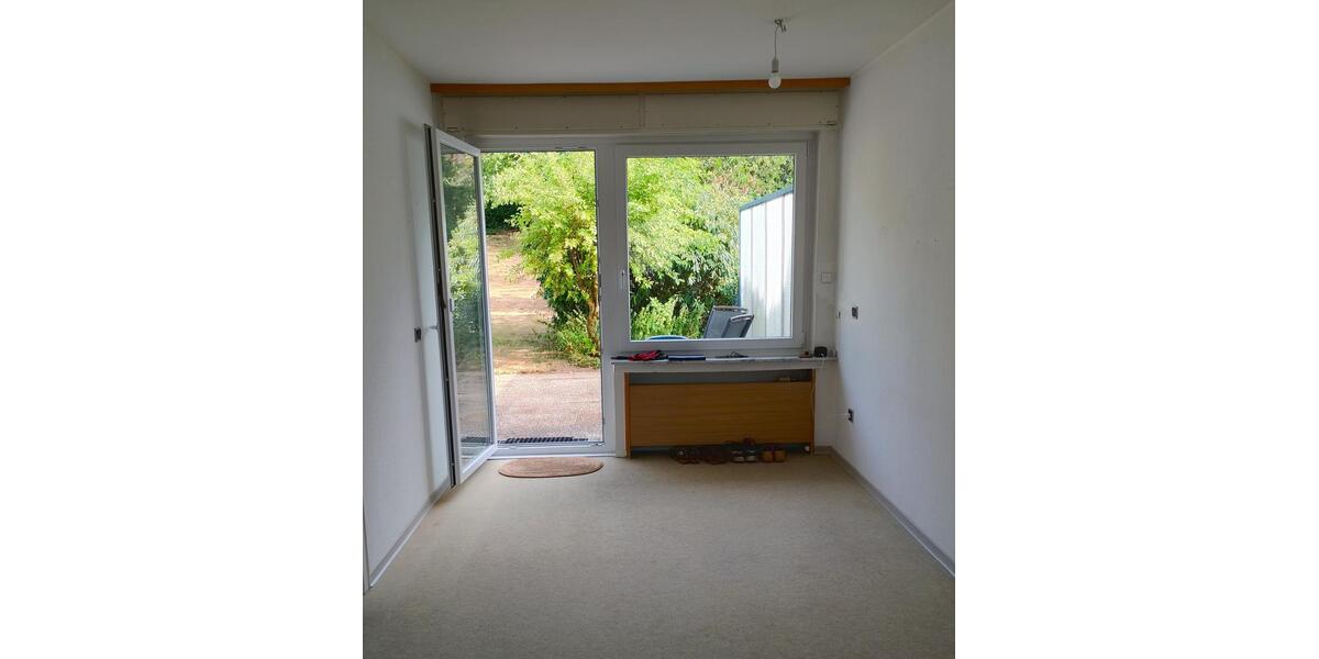 Reihenhaus Lüdenscheid - 5 Zimmer, 116 m&sup2;, 210.000&euro; | Angebot:27517792