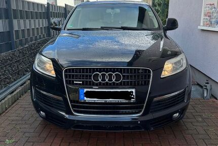 Audi Q7 295.000 km 9.000 &euro; Bergneustadt 51702