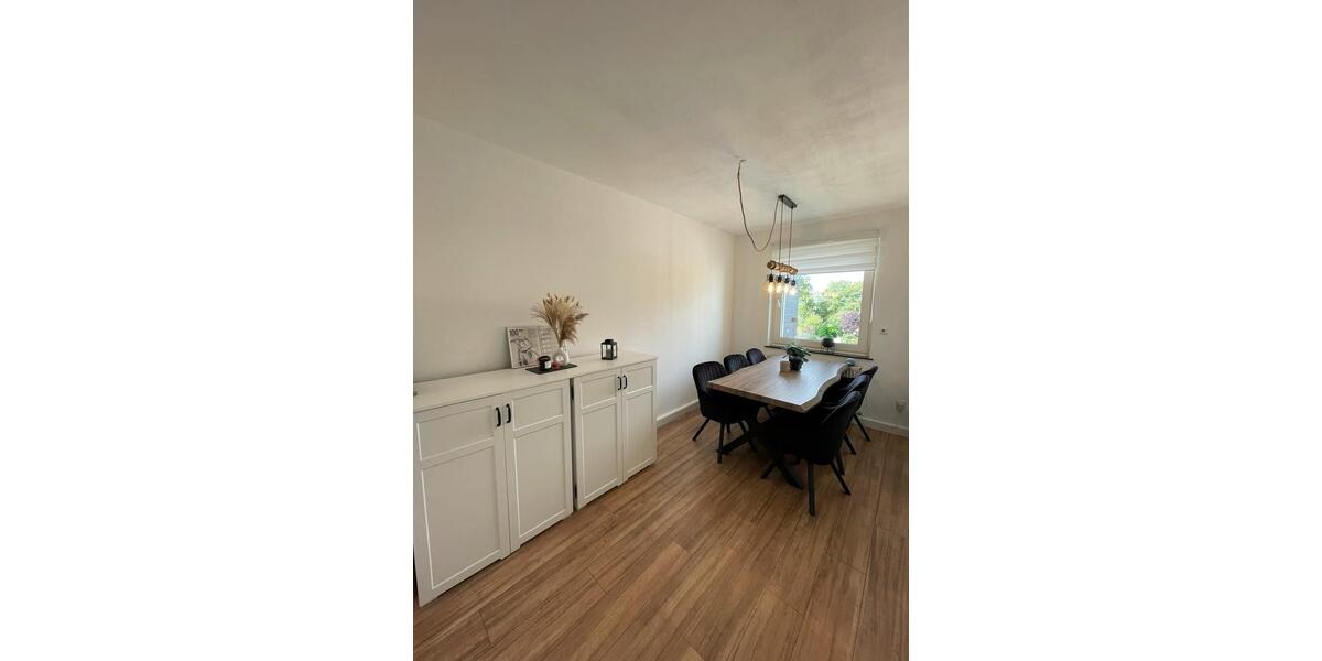 Etagenwohnung Wermelskirchen - 3 Zimmer, 60 m&sup2;, 725&euro; | Angebot:27580959