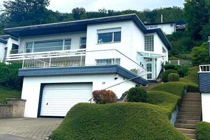 Haus Lüdenscheid Augustenthal - 7 Zimmer, 182 m&sup2;, 249.000&euro; | Angebot:27171304