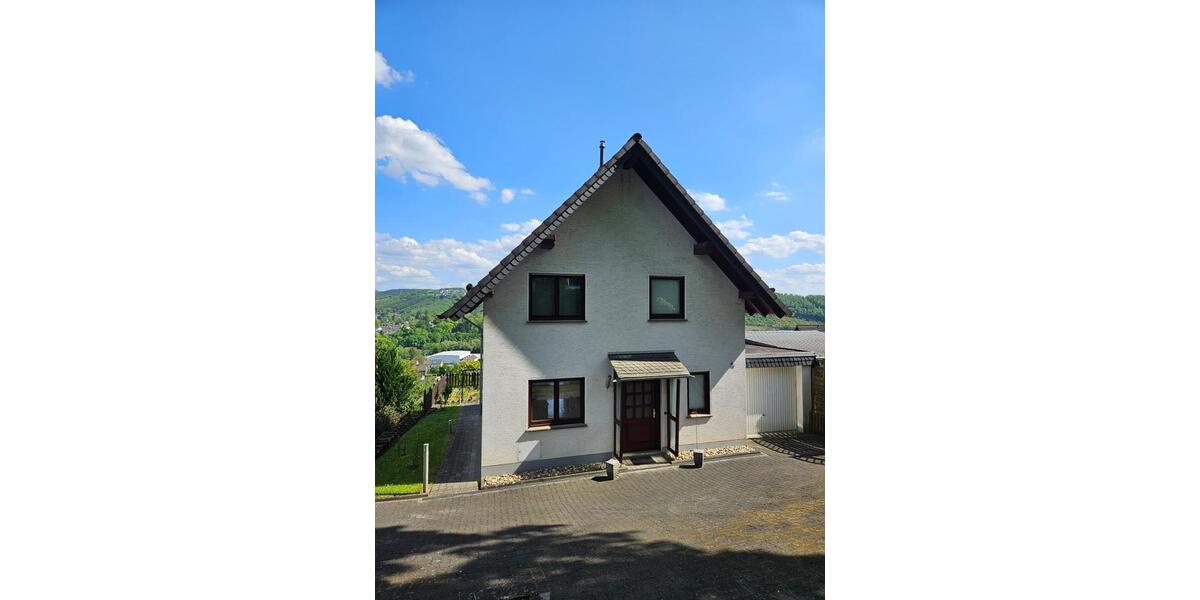 Einfamilienhaus Bergneustadt - 5 Zimmer, 113 m&sup2;, 399.000&euro; | Angebot:26949679