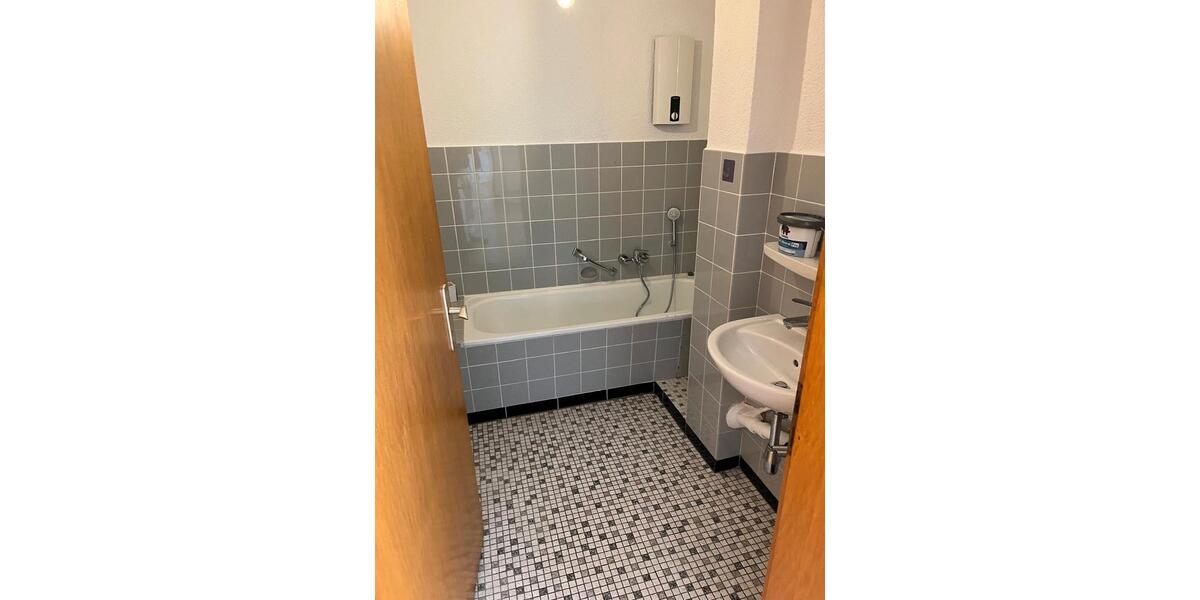 Etagenwohnung Attendorn - 4 Zimmer, 68 m&sup2;, 575&euro; | Angebot:26432435