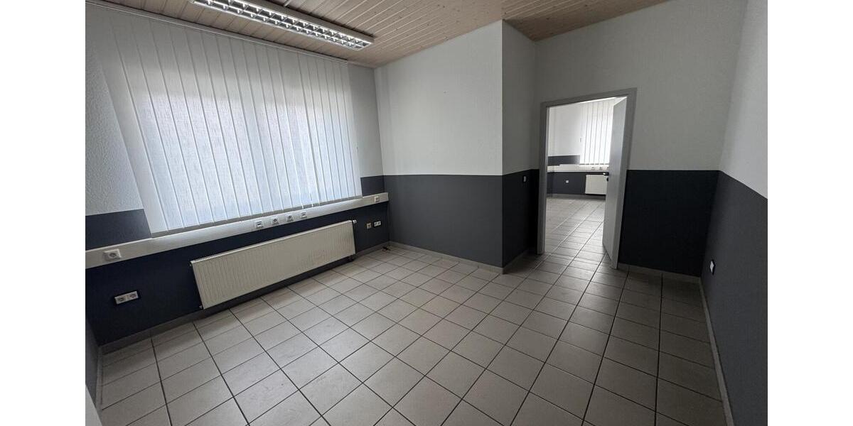 Gewerbeobjekt Plettenberg - 3.100&euro; | Angebot:25812288