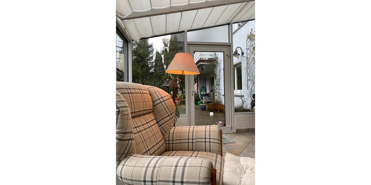 Etagenwohnung Gummersbach Hepel - 3 Zimmer, 140 m&sup2;, 1.180&euro; | Angebot:25719971