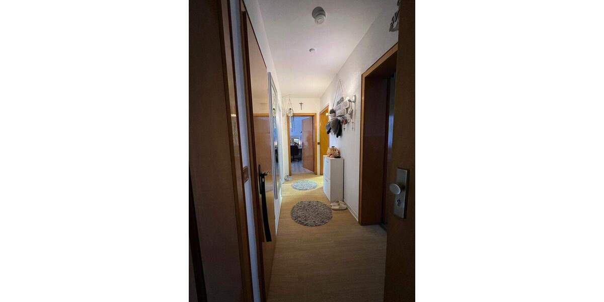 Etagenwohnung Gummersbach / Strombach Strombach - 3 Zimmer, 71 m&sup2;, 129.000&euro; | Angebot:25896357