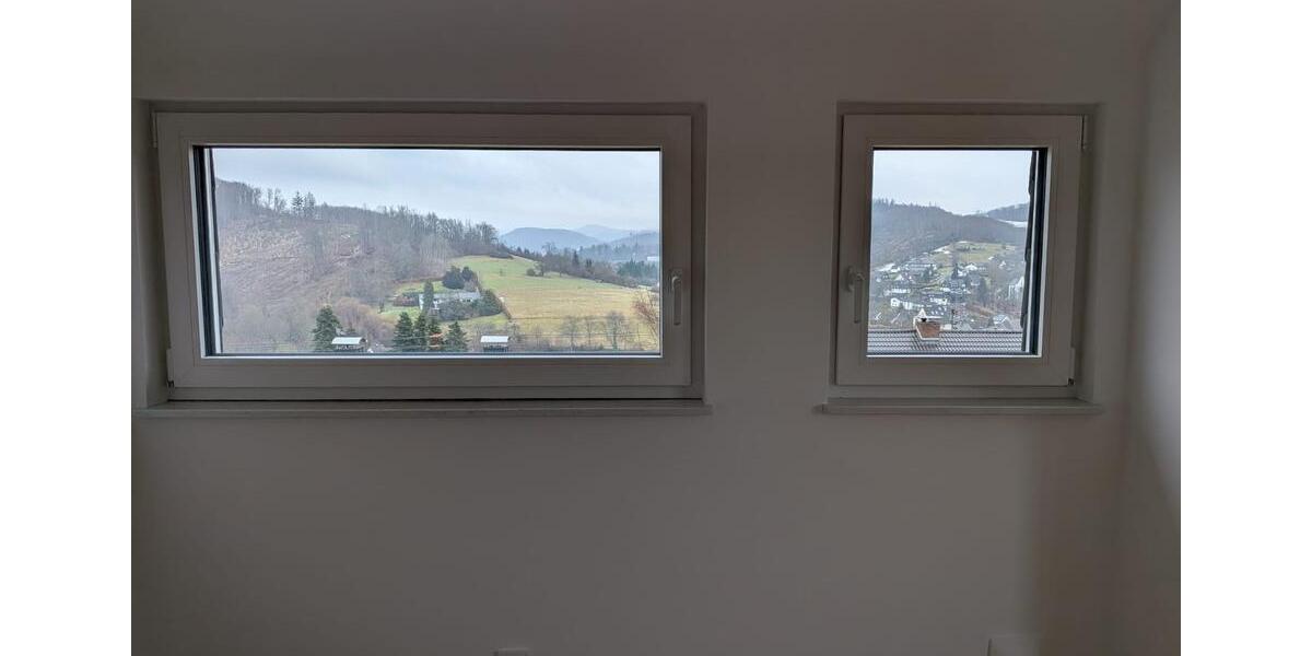 Dachgeschoßwohnung Gummersbach Berstig Süd - 3 Zimmer, 70 m&sup2;, 900&euro; | Angebot:24817253