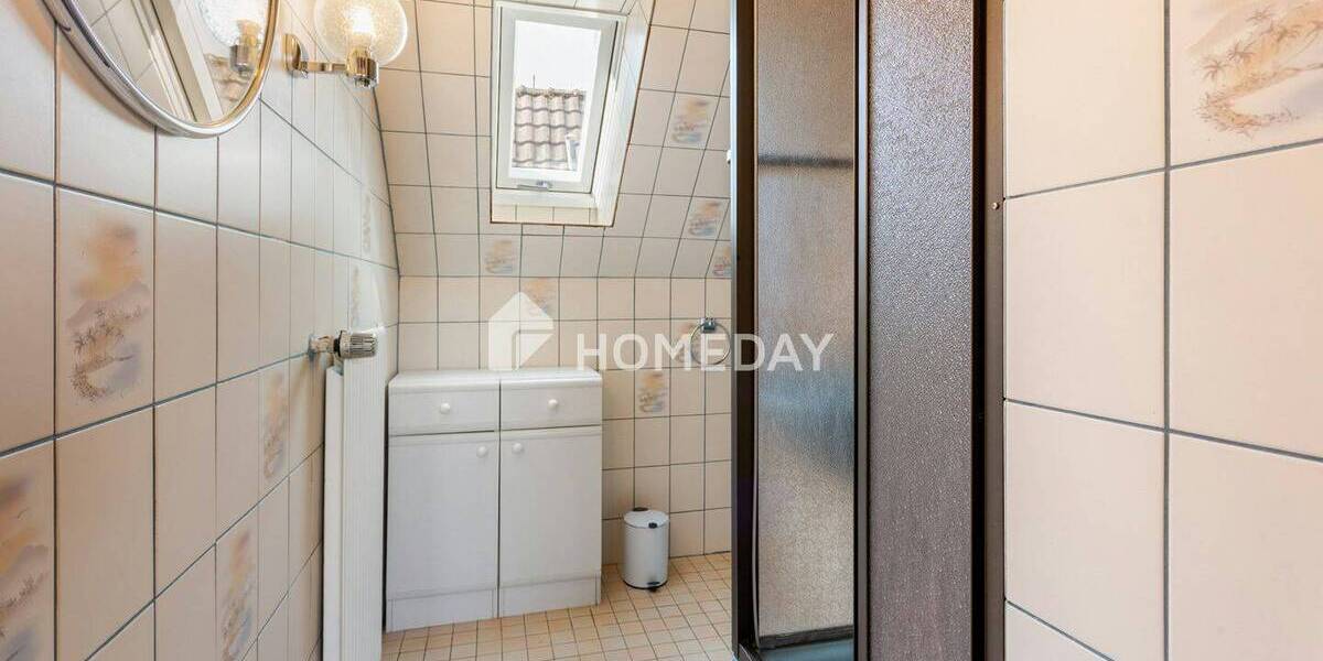 Doppelhaushälfte Wiehl Neuklef - 8 Zimmer, 231 m&sup2;, 425.000&euro; | Angebot:26569191