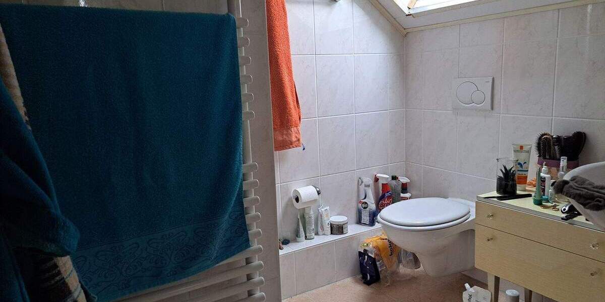 Mehrfamilienhaus, Wohnhaus Kürten Weiden - 5 Zimmer, 119 m&sup2;, 330.000&euro; | Angebot:25699792