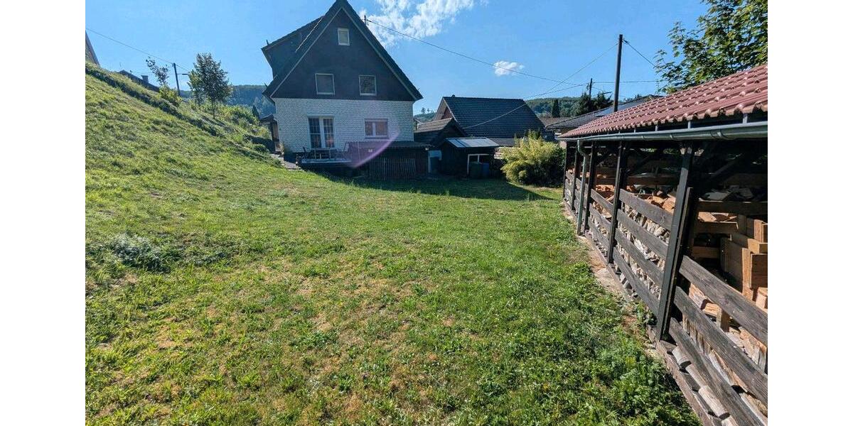 Einfamilienhaus Bergneustadt - 5 Zimmer, 135 m&sup2;, 298.000&euro; | Angebot:27094952