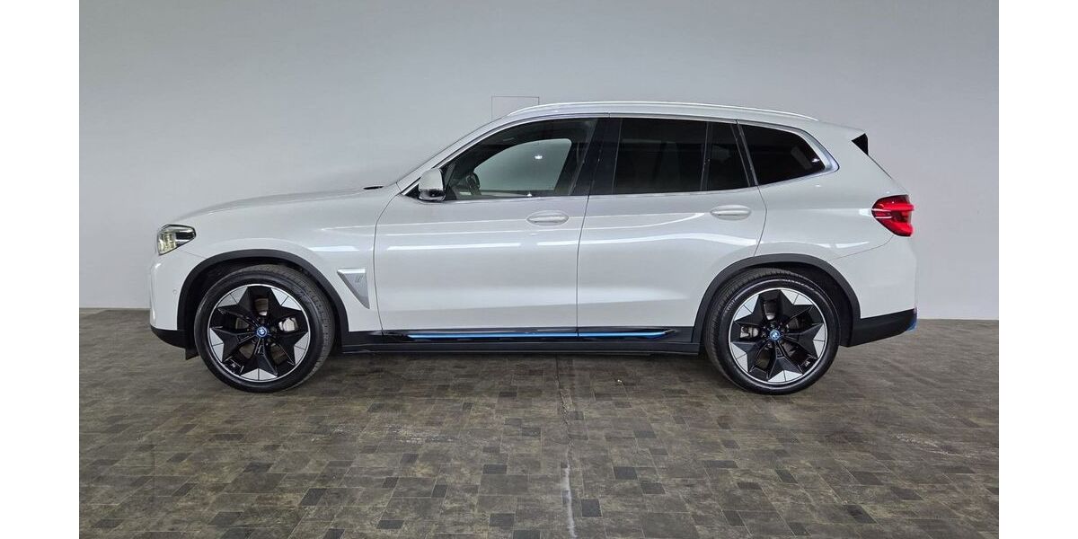 BMW iX3 234.000 km 25.990 &euro; Nümbrecht 51588