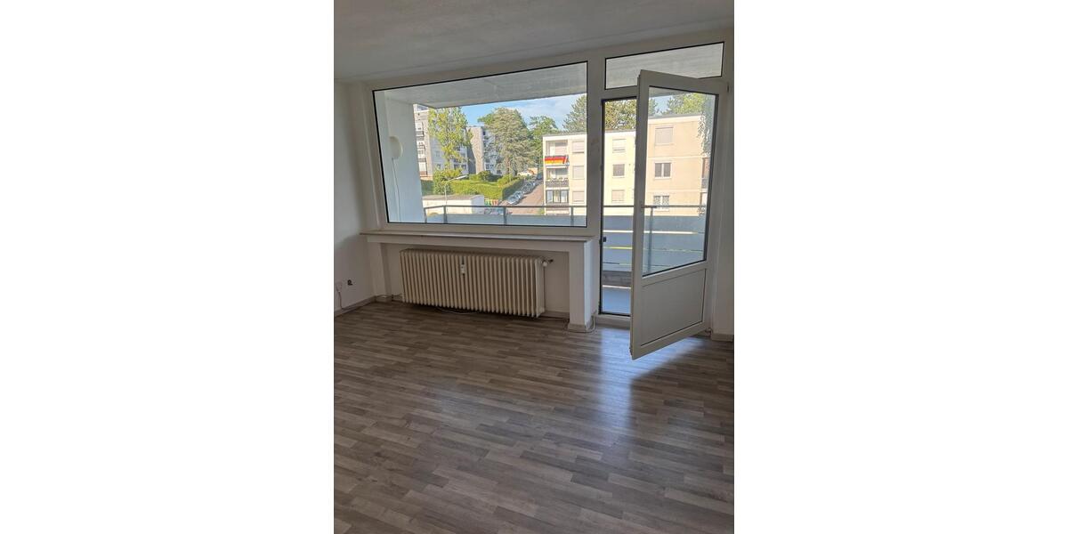 Hochparterre Bergneustadt - 2 Zimmer, 62 m&sup2;, 98.000&euro; | Angebot:26946323