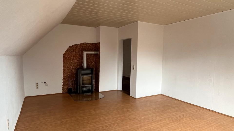 Etagenwohnung Gummersbach Berstig Süd - 4 Zimmer, 90 m&sup2;, 670&euro; | Angebot:27572231