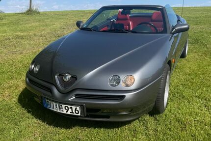 Alfa Romeo Spider 140.000 km 4.250 &euro; Gummersbach 51645
