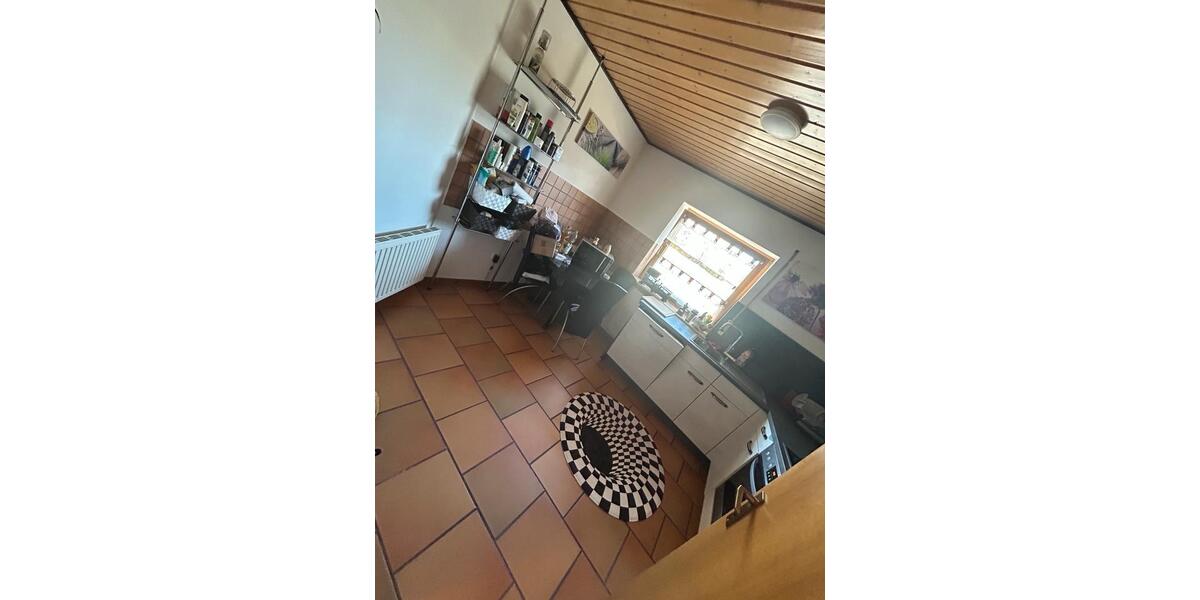 Etagenwohnung Attendorn - 3 Zimmer, 90 m&sup2;, 800&euro; | Angebot:25840810