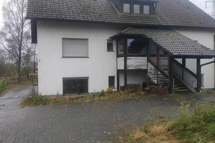Haus Windeck - 15 Zimmer, 370 m&sup2;, 350.000&euro; | Angebot:26007677