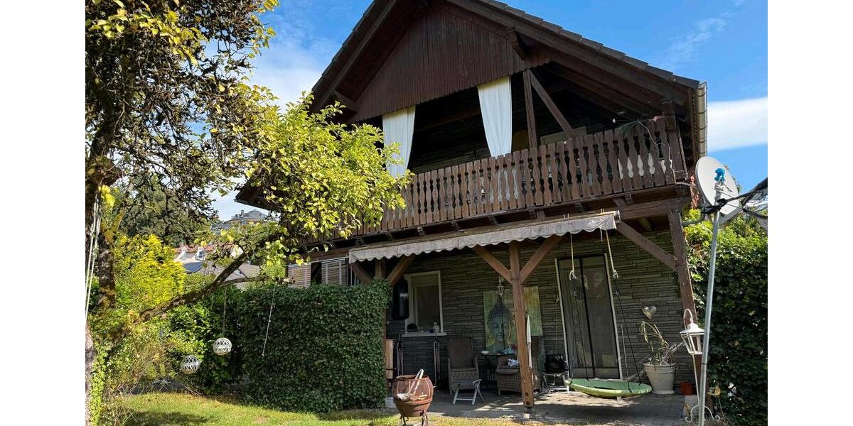 Einfamilienhaus Bergneustadt - 6 Zimmer, 135 m&sup2;, 235.000&euro; | Angebot:26102659