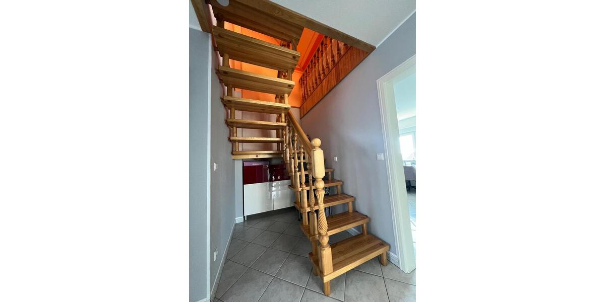 Doppelhaushälfte Wipperfürth - 7 Zimmer, 600.000&euro; | Angebot:23149281