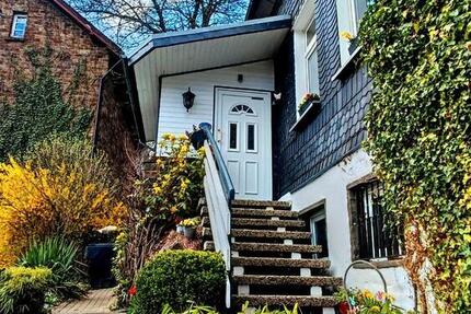 Haus Wiehl - 6 Zimmer, 140 m&sup2;, 359.000&euro; | Angebot:25873079