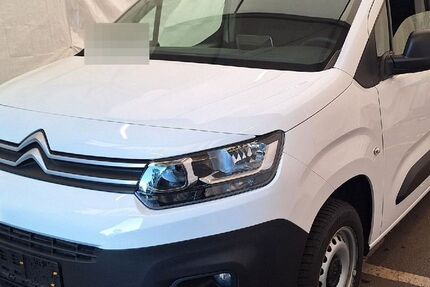 Citroen Berlingo 125.000 km 10.749 &euro; Gummersbach (Zwischen Toom Markt und ATU) 51645