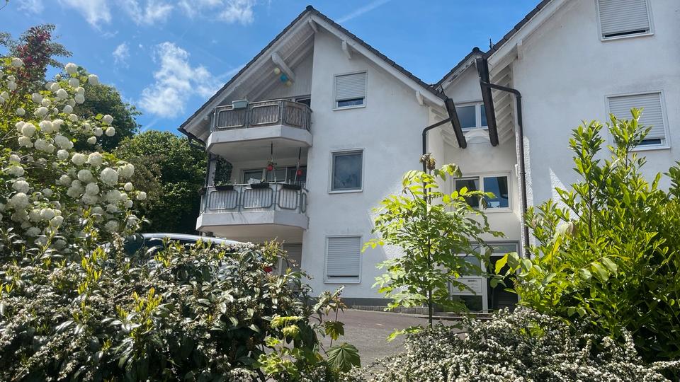 Dachgeschoßwohnung Waldbröl - 3 Zimmer, 75 m&sup2;, 520&euro; | Angebot:26660541