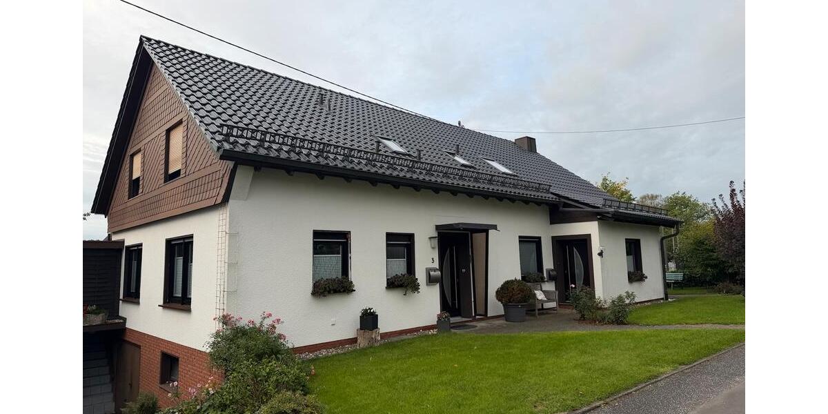 Etagenwohnung Waldbröl - 5 Zimmer, 112 m&sup2;, 990&euro; | Angebot:27549528