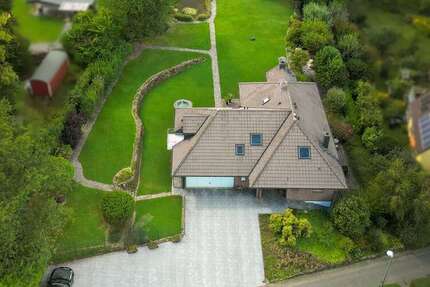 Haus Kürten - 5 Zimmer, 215 m&sup2;, 887.000&euro; | Angebot:25383747