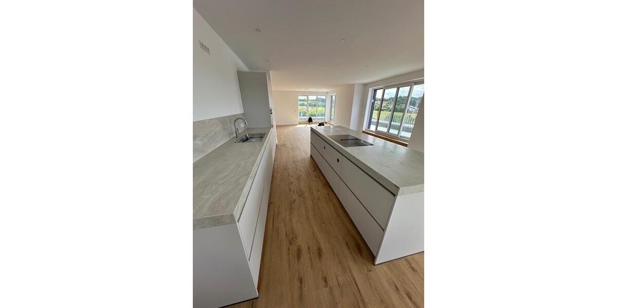 Einfamilienhaus Eitorf - 4.5 Zimmer, 210 m&sup2;, 2.700&euro; | Angebot:27596313