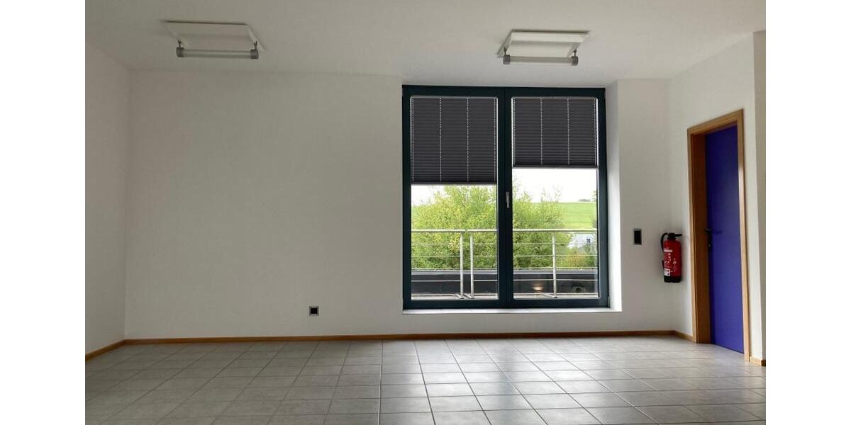 Gewerbeobjekt Freudenberg - 1.650&euro; | Angebot:23025962