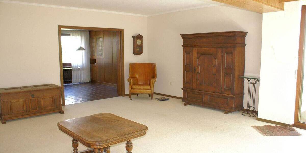 Mehrfamilienhaus, Wohnhaus Ruppichteroth - 9 Zimmer, 279 m&sup2;, 333.000&euro; | Angebot:25742820