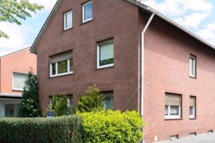 Haus Bergneustadt - 15 Zimmer, 200 m&sup2;, 650.000&euro; | Angebot:26961310