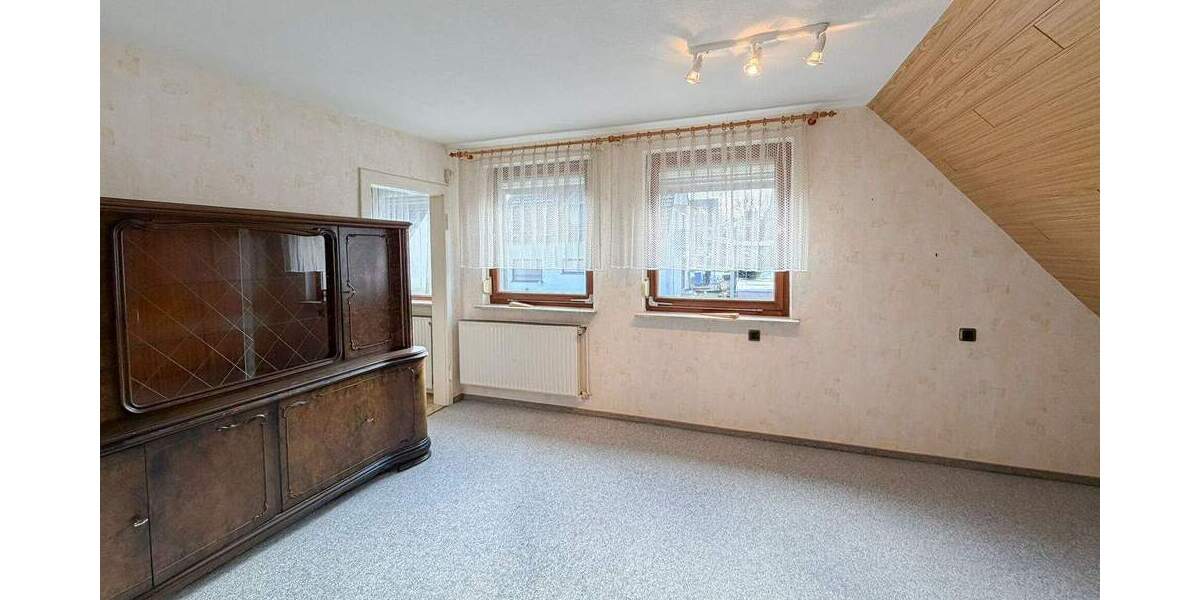 Einfamilienhaus Wissen - 5 Zimmer, 130 m&sup2;, 195.000&euro; | Angebot:25691929