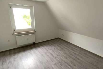 Wohnung Plettenberg Eschen - 3 Zimmer, 38 m&sup2;, 339&euro; | Angebot:26551420