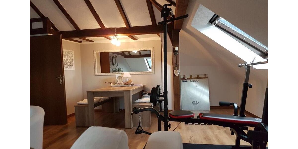 Dachgeschoßwohnung Gummersbach Berstig Süd - 3 Zimmer, 80 m&sup2;, 760&euro; | Angebot:26441258
