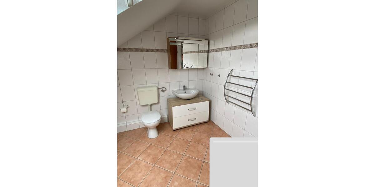 Dachgeschoßwohnung Plettenberg - 2.5 Zimmer, 78 m&sup2;, 546&euro; | Angebot:26446450
