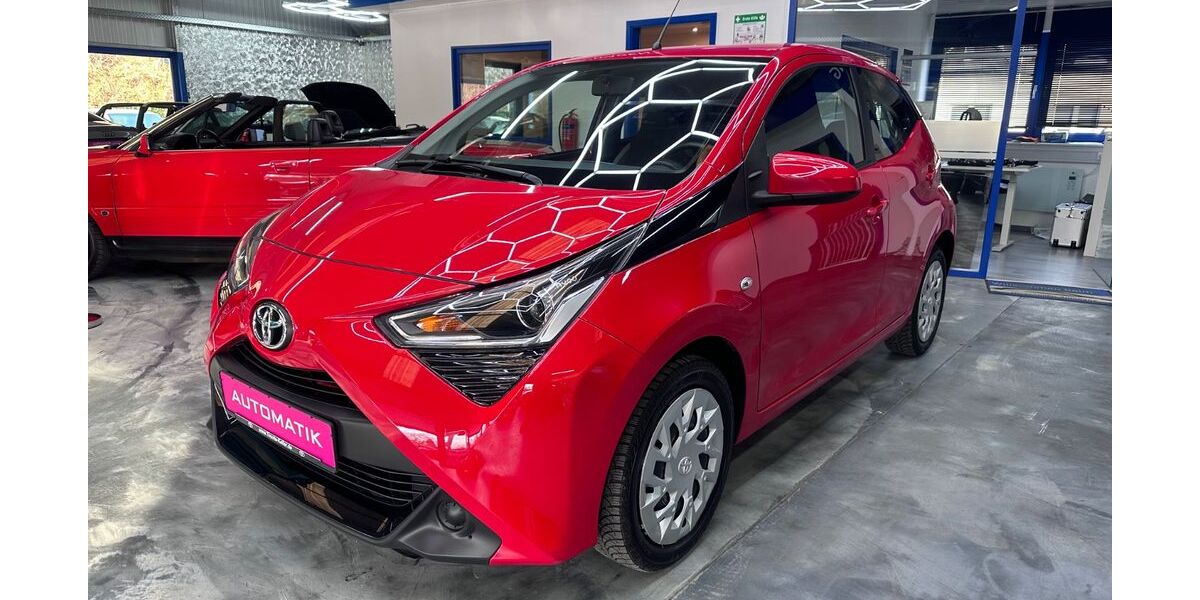 Toyota Aygo (X) 92.000 km 10.490 &euro; Herscheid 58849