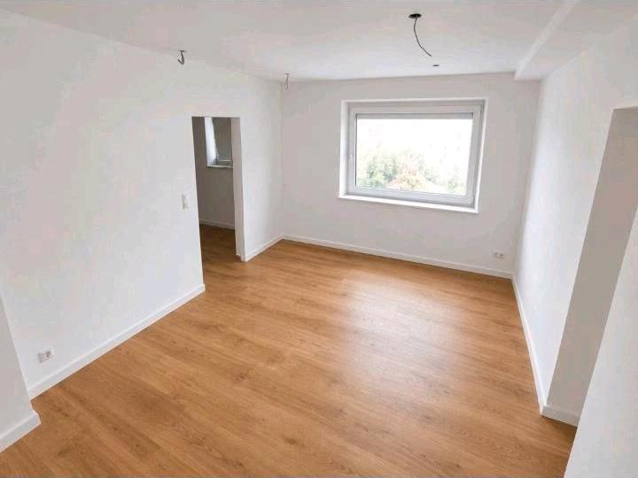 Erdgeschoßwohnung Bergneustadt - 2 Zimmer, 60 m&sup2;, 890&euro; | Angebot:27583780