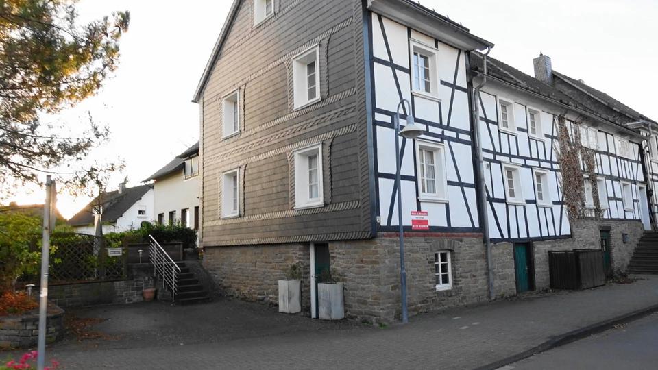 Doppelhaushälfte Nümbrecht - 7 Zimmer, 122 m&sup2;, 269.000&euro; | Angebot:23748778