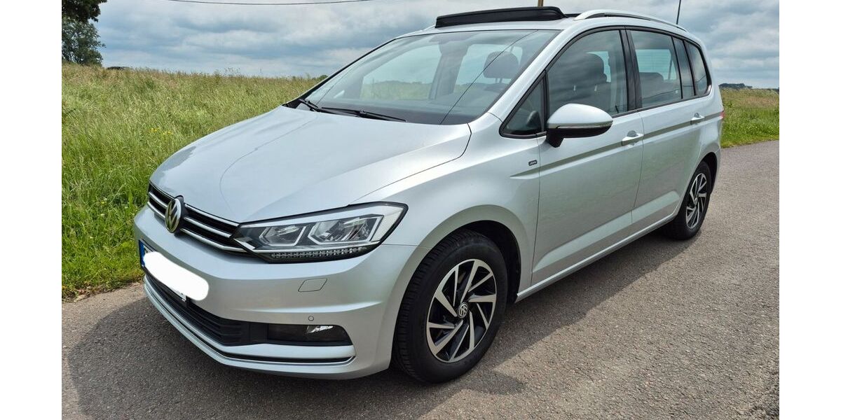 VW Touran 92.000 km 21.100 &euro; Lindlar 51789