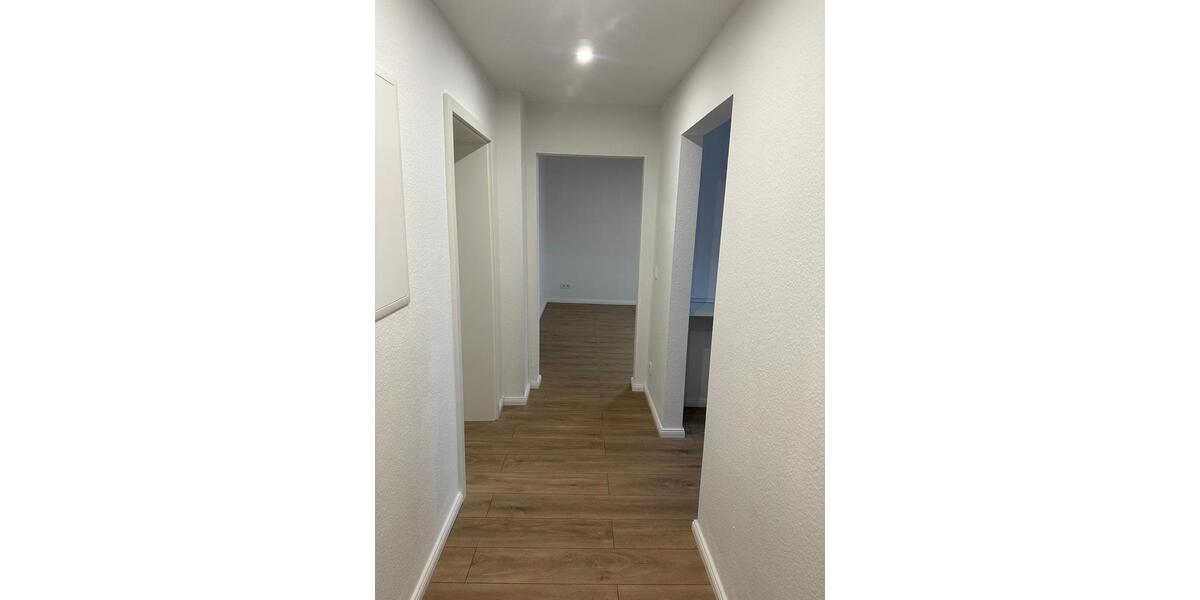 Dachgeschoßwohnung Radevormwald - 3 Zimmer, 50 m&sup2;, 149.000&euro; | Angebot:25171739