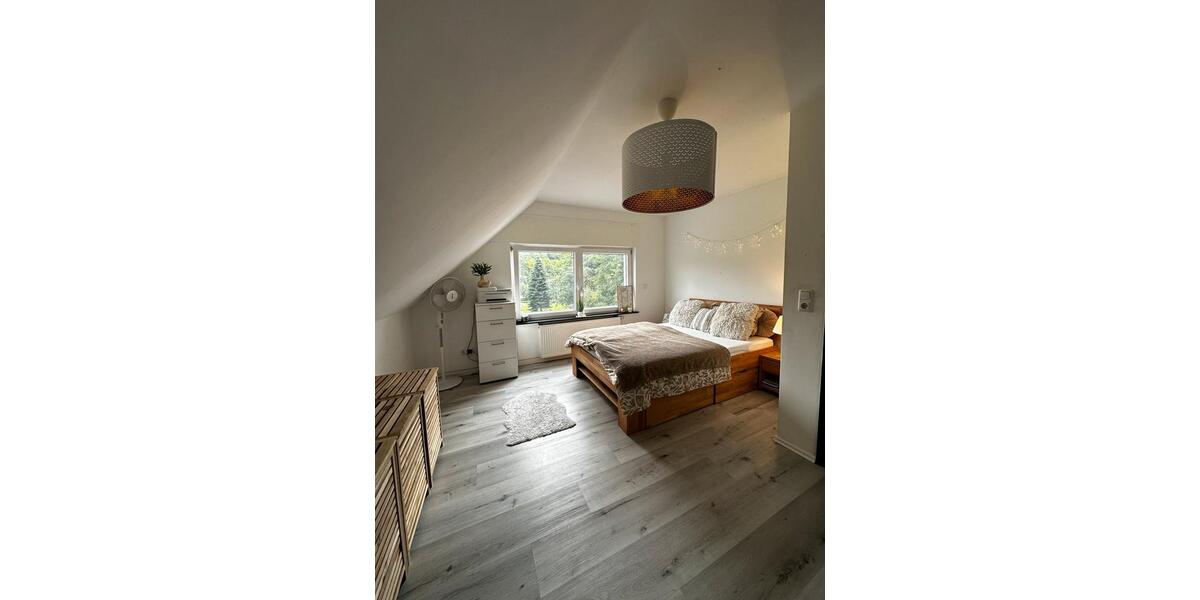Dachgeschoßwohnung Windeck - 3 Zimmer, 60 m&sup2;, 550&euro; | Angebot:25961180