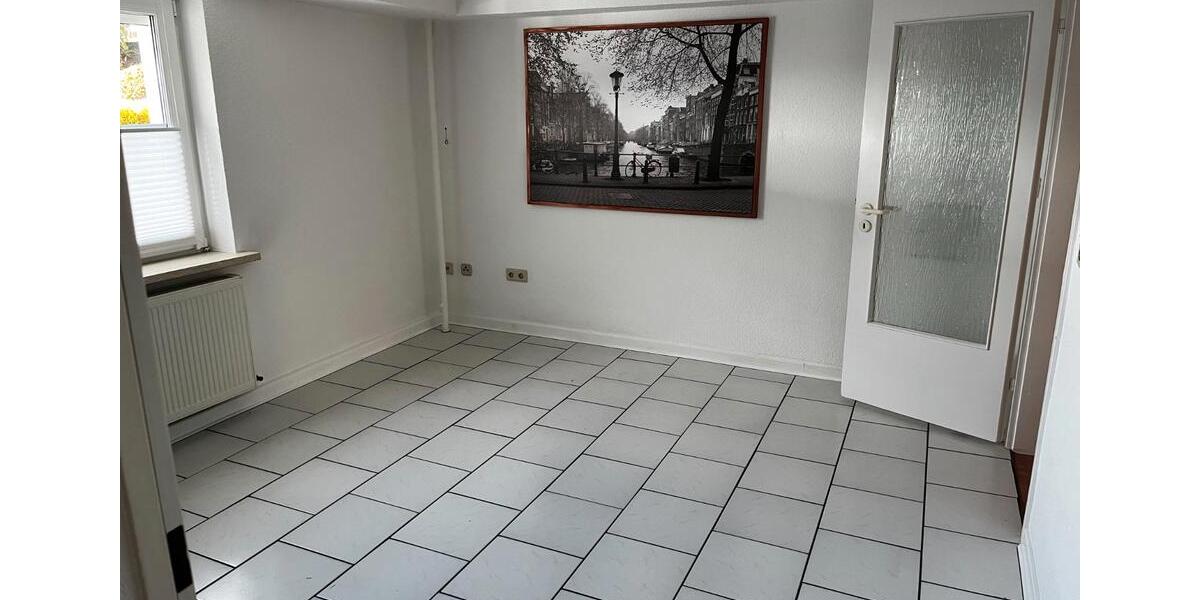 Erdgeschoßwohnung Bergneustadt - 2 Zimmer, 45 m&sup2;, 430&euro; | Angebot:25986199