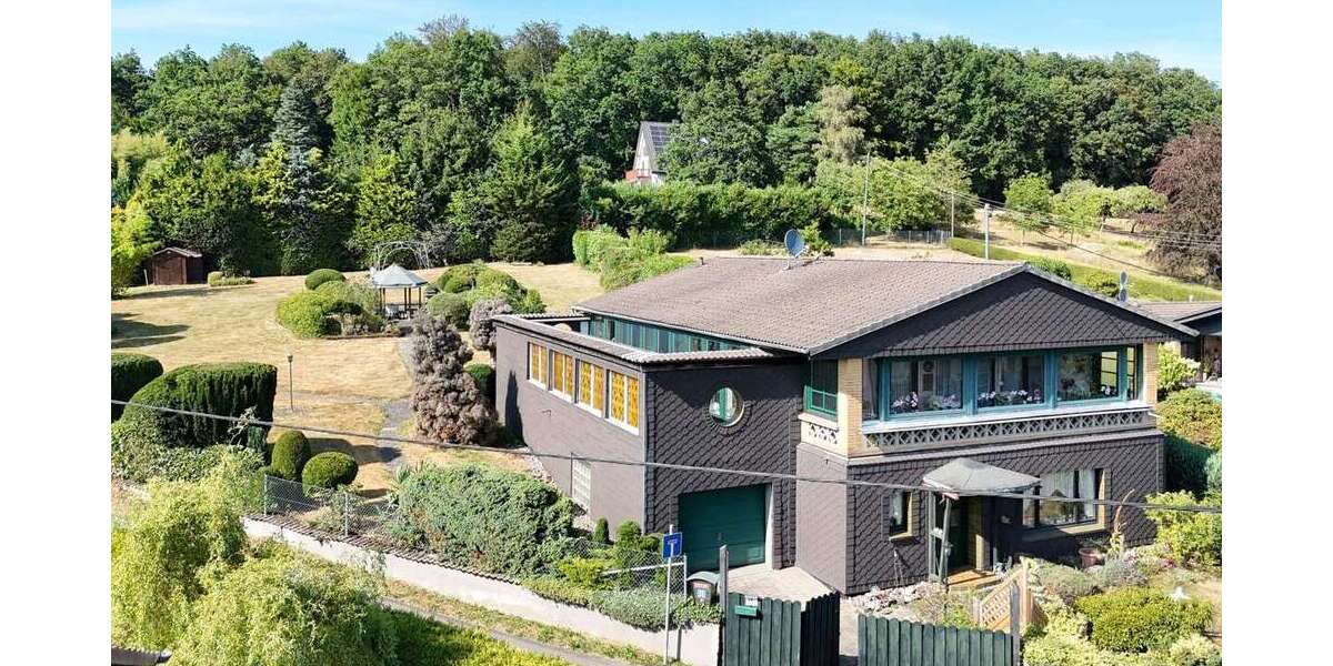 Einfamilienhaus Waldbröl - 5 Zimmer, 153 m&sup2;, 218.000&euro; | Angebot:27351646