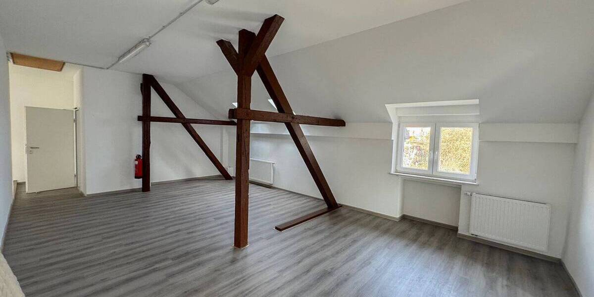 Gewerbeobjekt Windeck / Schladern Schladern - 5 Zimmer, 1.000&euro; | Angebot:26275043