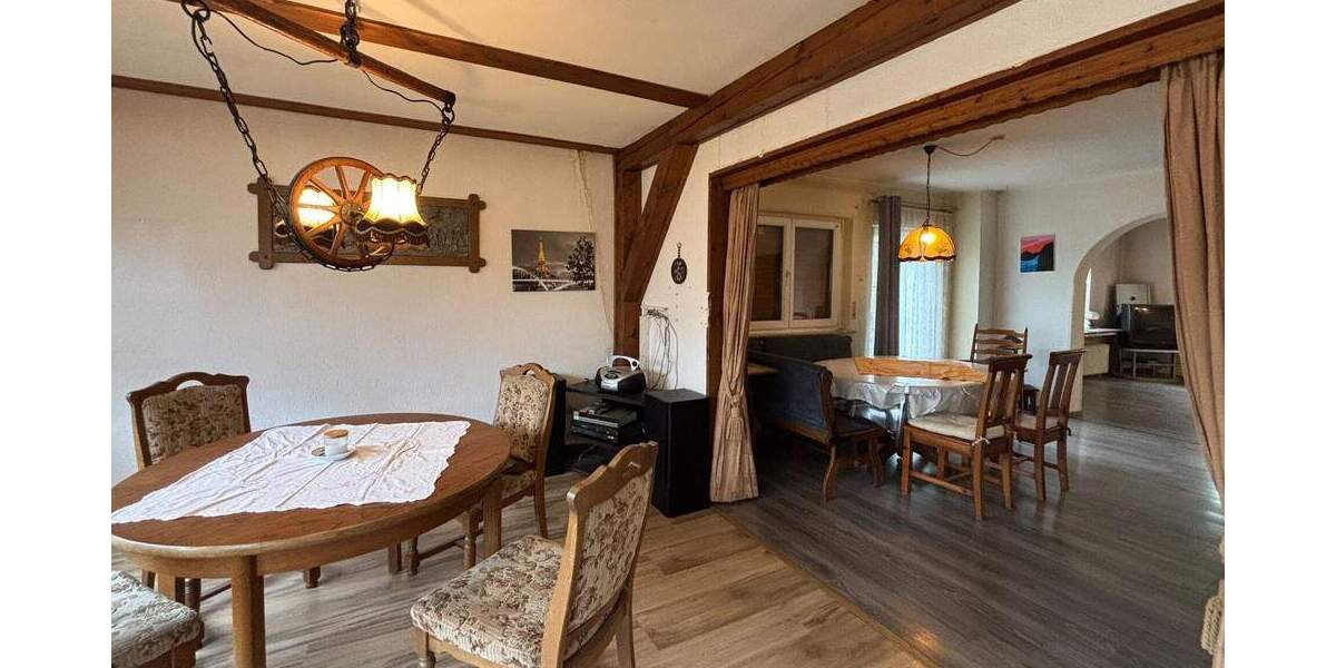 Mehrfamilienhaus, Wohnhaus Windeck Rosbach - 6 Zimmer, 172 m&sup2;, 199.000&euro; | Angebot:25738135