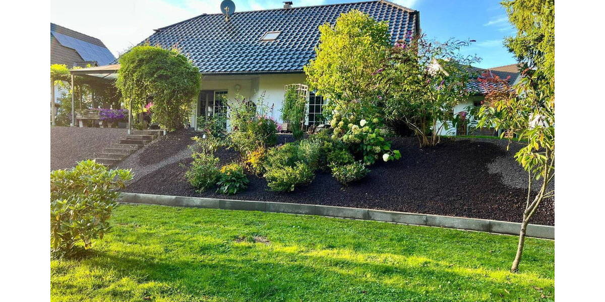 Einfamilienhaus Nordrhein-Westfalen - Waldbröl Rossenbach - 7 Zimmer, 187 m&sup2;, 530.000&euro; | Angebot:26064728